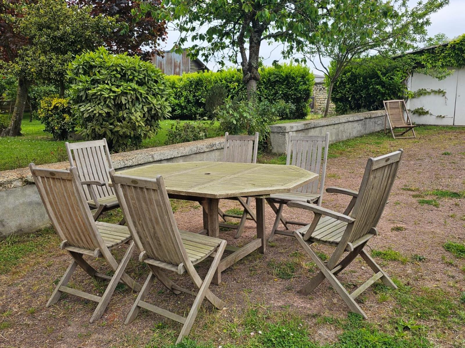 La Fromagerie Maison Lumineuse Et Spacieuse Beau Sejour 5 Ch 2 Wc 1 Sdb Grand Jardin Clos 5Mn A Pied Commerces 10 Mn Plage Omaha Beach Proche Plages Du Debarquement Trevieres Exterior foto