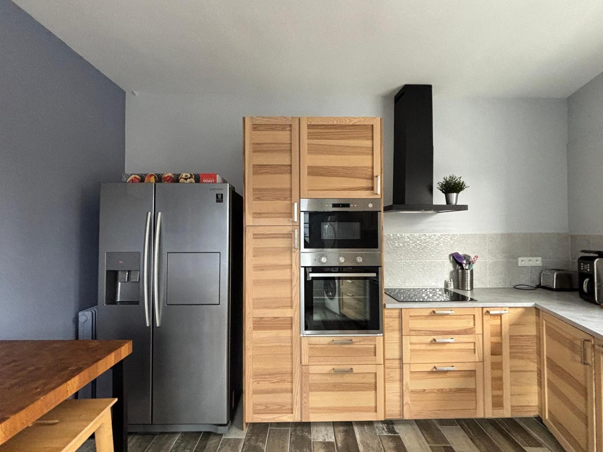 La Fromagerie Maison Lumineuse Et Spacieuse Beau Sejour 5 Ch 2 Wc 1 Sdb Grand Jardin Clos 5Mn A Pied Commerces 10 Mn Plage Omaha Beach Proche Plages Du Debarquement Trevieres Exterior foto